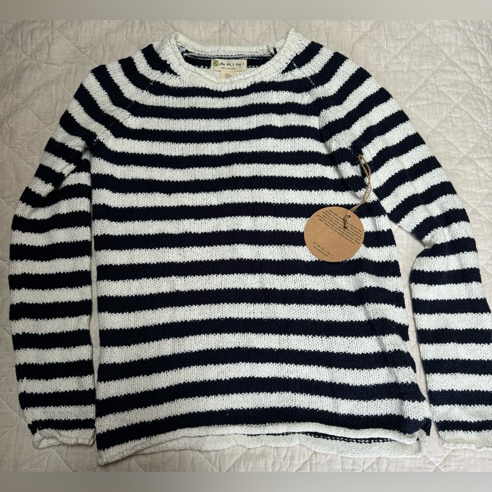 Dakini 100% cotton crew neck navy blue / white striped sweater. Size M